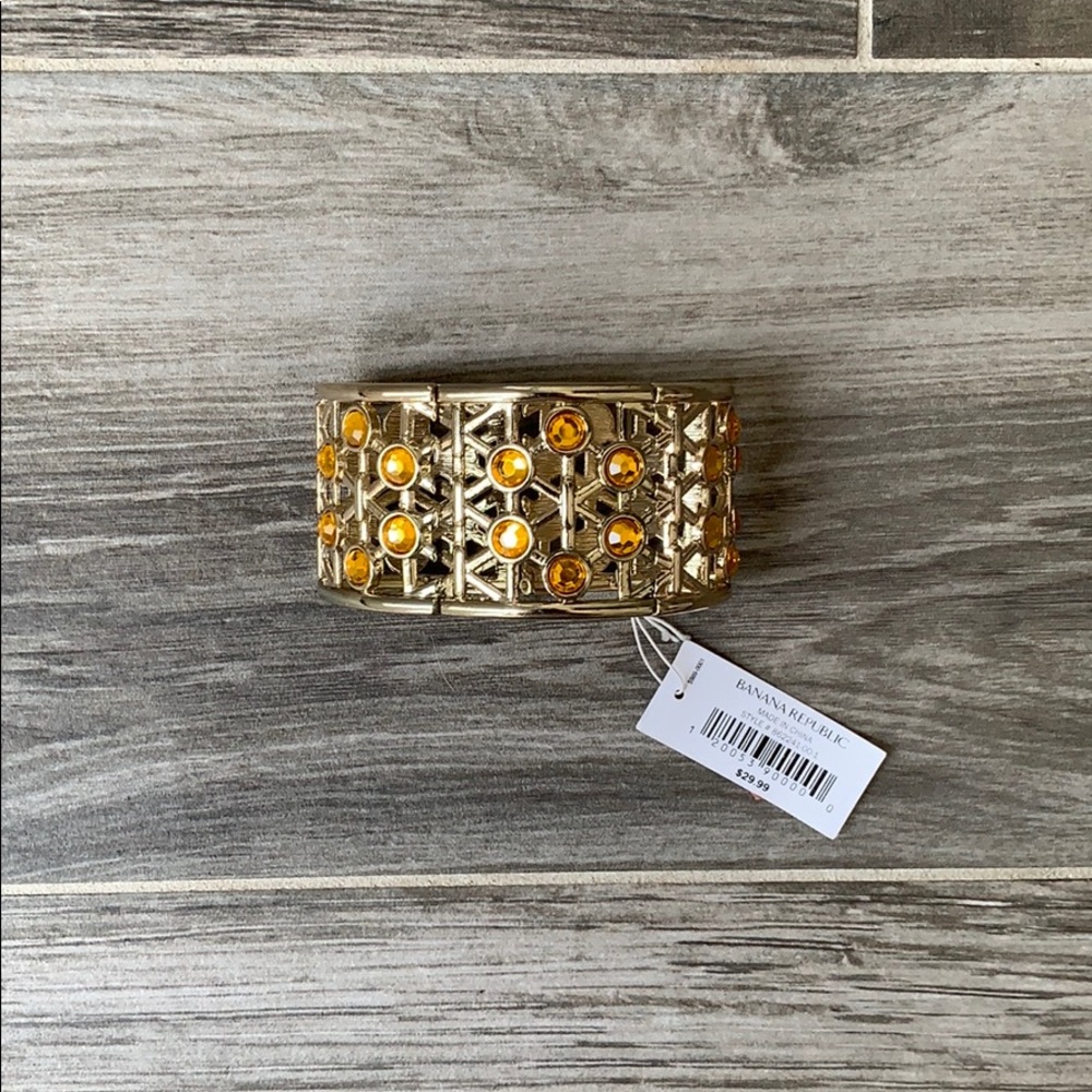 New Banana Republic Gold Bracelet